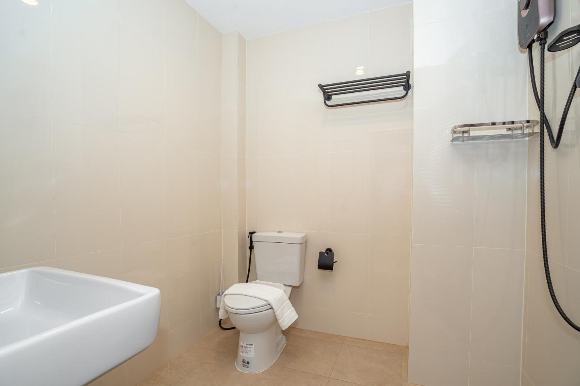 Mitsu Guesthouse Karon Luaran gambar